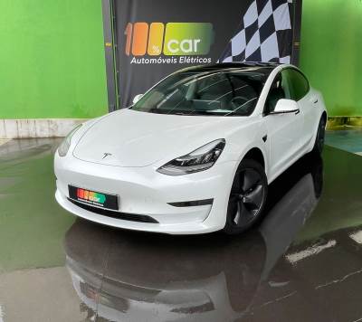 Carro usado Tesla Model 3 Standard RWD Plus Elétrica