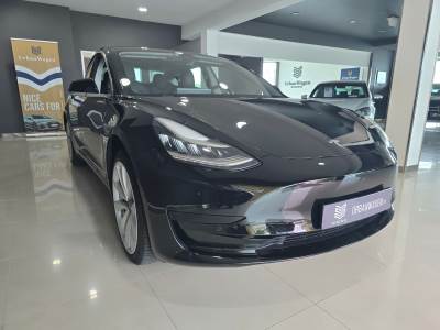 Carro usado Tesla Model 3 Standard RWD Plus 60 KWh Elétrica