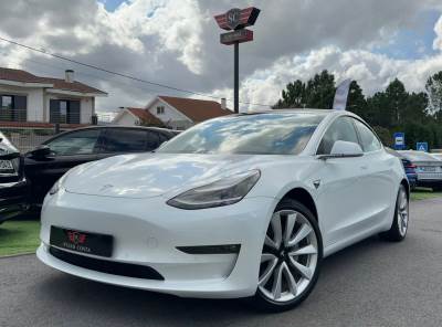 Carro usado Tesla Model 3 Long-Range Dual Motor AWD Elétrica