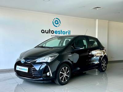 Carro usado Toyota Yaris 1.5 HSD Comfort+P.Style Híbrido (Gasolina)