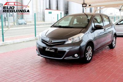 Carro usado Toyota Yaris 1.0 VVT-i Active+AC Gasolina