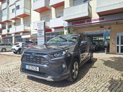 Carro usado Toyota RAV4 2.5 HDF Comfort Híbrido (Gasolina)