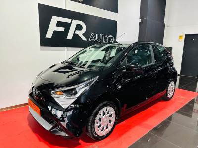 Carro usado Toyota Aygo 1.0 X-Plus Gasolina