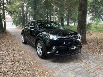 Carro usado Toyota C-HR 1.2T Comfort+P.Style Gasolina