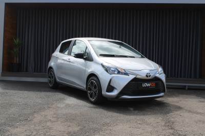 Carro usado Toyota Yaris 1.0 VVT-i Comfort Gasolina