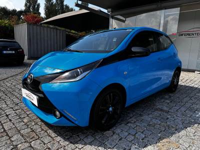 Carro usado Toyota Aygo 1.0 X-Play Plus+X+Touch+TSS Gasolina