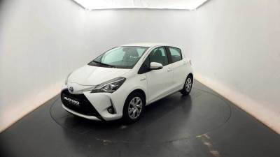 Carro usado Toyota Yaris Pro 1.5 France Business Híbrido (Gasolina)