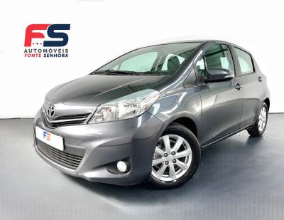 Carro usado Toyota Yaris 1.0 VVT-i Comfort+Pack Style Gasolina