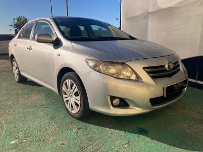 Carro usado Toyota Corolla 1.4 VVT-i Sol Gasolina