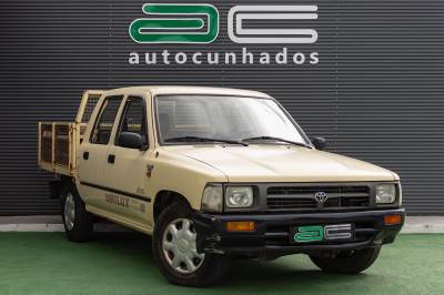 Pesado usado Toyota 2.4 D LN85LP C.Dupla Diesel