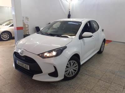 Carro usado Toyota Yaris 1.0 VVT-i Comfort Gasolina