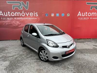 Carro usado Toyota Aygo 1.0 + Gasolina