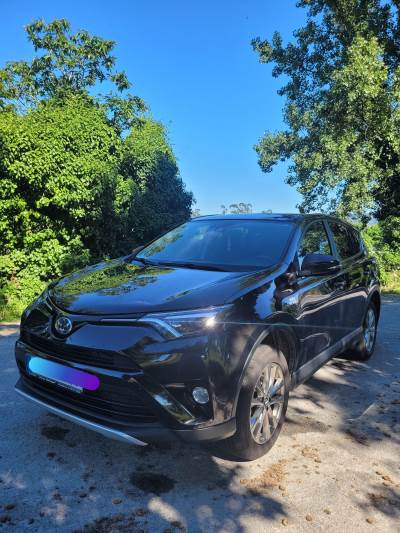 Carro usado Toyota RAV4 2.5 HSD Comfort+Pack Sport Gasolina