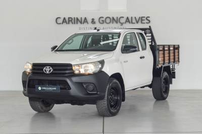 Carro usado Toyota Hilux 2.4 D-4D 2WD CE Diesel