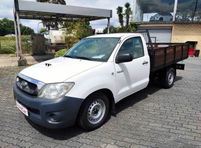 Carro usado Toyota Hilux 2.5 D-4D 2WD CS Diesel