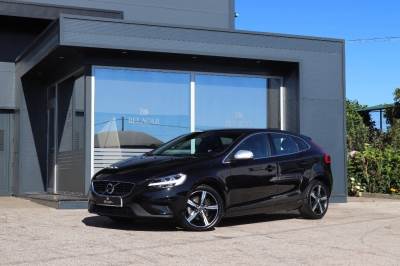 Carro usado Volvo V40 2.0 D3 R-Design Geartronic Diesel