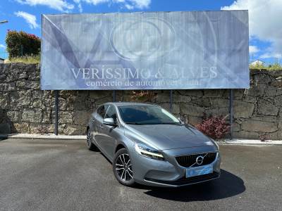 Carro usado Volvo V40 2.0 D3 Momentum Diesel