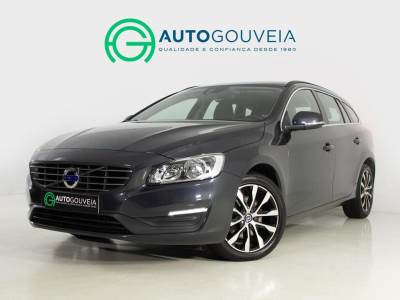 Carro usado Volvo V60 2.0 D3 Momentum Diesel