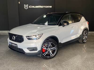 Carro usado Volvo XC 40 1.5 T5 PHEV R-Design Híbrido (Gasolina)