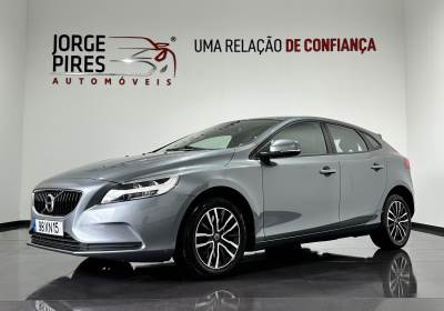 Carro usado Volvo V40 2.0 D3 Momentum Diesel