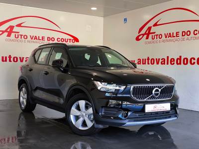 Carro usado Volvo XC 40 2.0 D3 Momentum Diesel