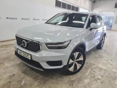 Carro usado Volvo XC 40 1.5 T5 PHEV Inscription Expression Híbrido (Gasolina)