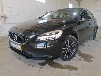 Carro usado Volvo V40 2.0 D3 Momentum Diesel