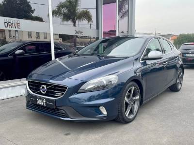 Carro usado Volvo V40 1.6 D2 R-Design Summum Diesel