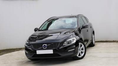 Carro usado Volvo V60 2.0 D2 Momentum Diesel