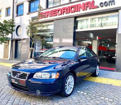 Carro usado Volvo S60 2.4 D5 Diesel