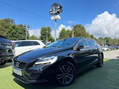 Carro usado Volvo V40 2.0 D3 Momentum Diesel