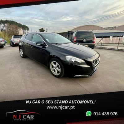 Carro usado Volvo V40 1.6 D2 Eco Momentum Diesel