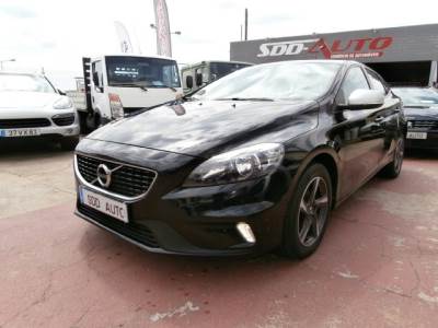 Volvo V40 2.0 D2 R-Design