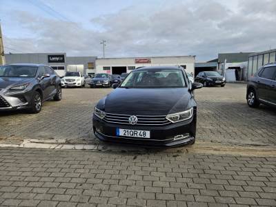 Carro usado VW Passat Variant 1.6 TDi Confortline Diesel