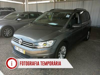 Carro usado VW Touran 1.6 TDI Confortline DSG 115cv Diesel