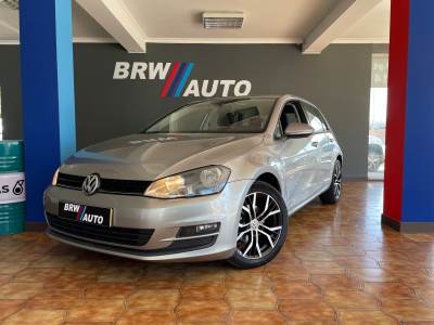 Carro usado VW Golf 1.6 TDi Highline Diesel