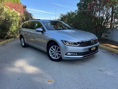 Carro usado VW Passat Variant 1.6 TDi Confortline DSG Diesel